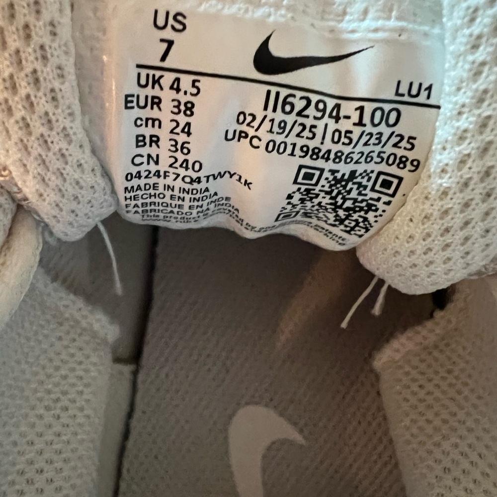 Nike V5 RNR - Picture 4 of 5